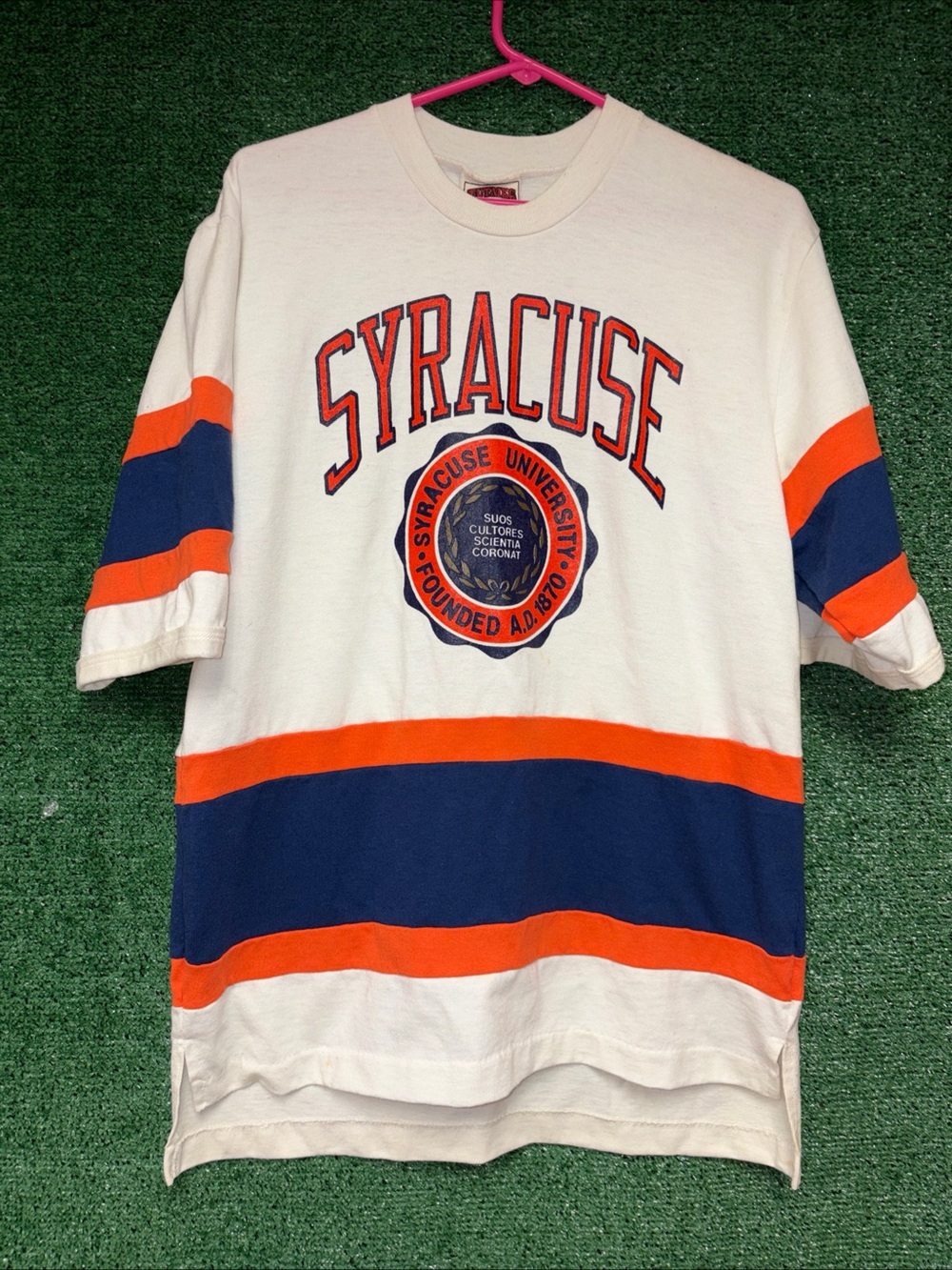 vintage 90s Syracuse Orange DISTRESSED Nutmeg Crest Shirt M NCAA